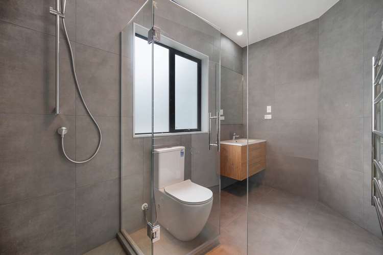 32 Dungloe Avenue Flat Bush_14