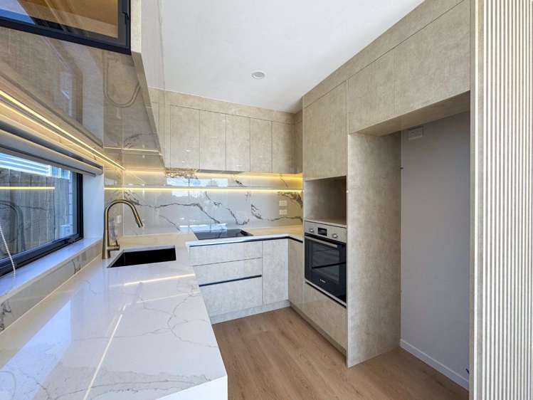2/9 Utting Street 1605_3