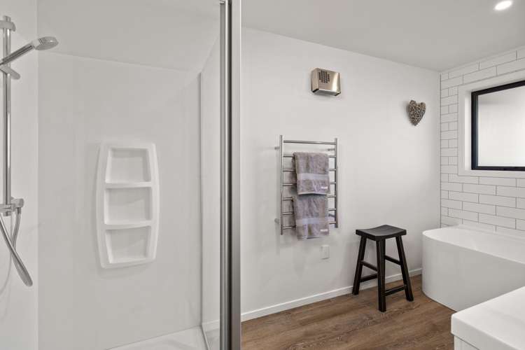 4 Gards Place Alexandra_14