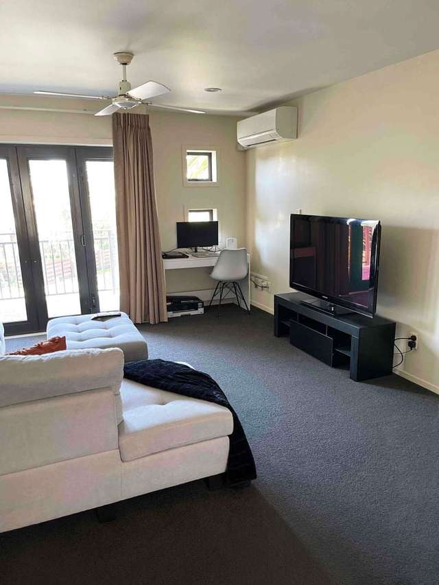 2/346 Oceanbeach Road Mount Maunganui_3