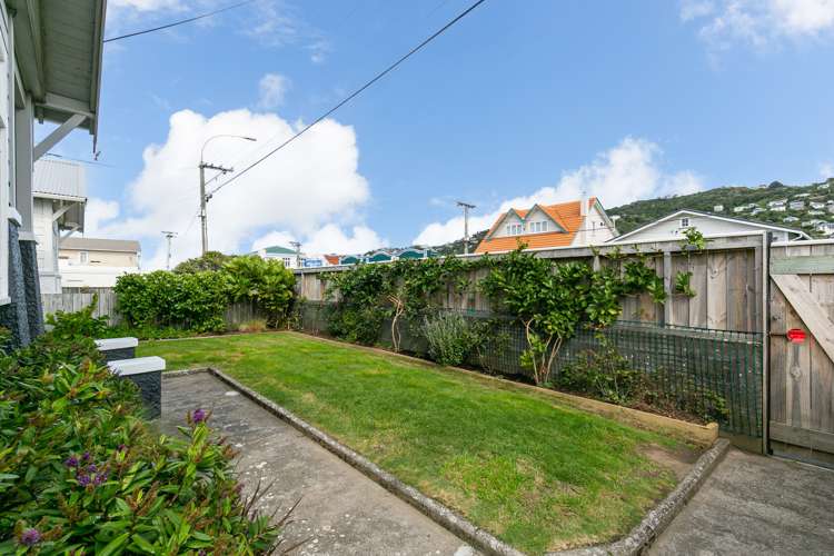137 Onepu Road Lyall Bay_14