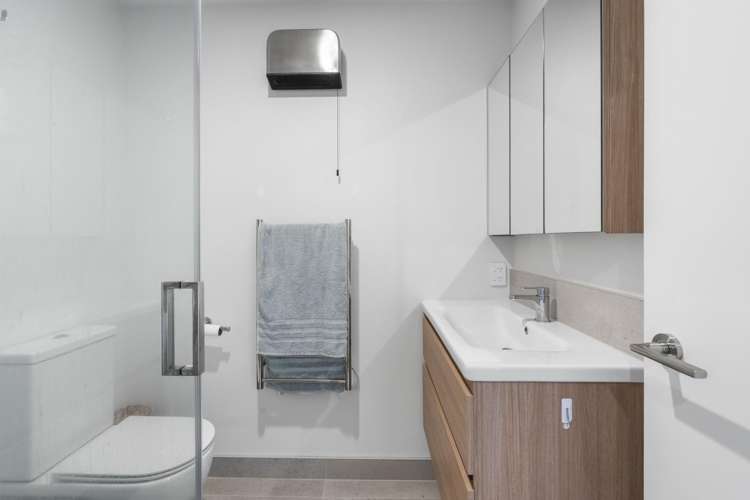 8/27 Bartlett Street Riccarton_6