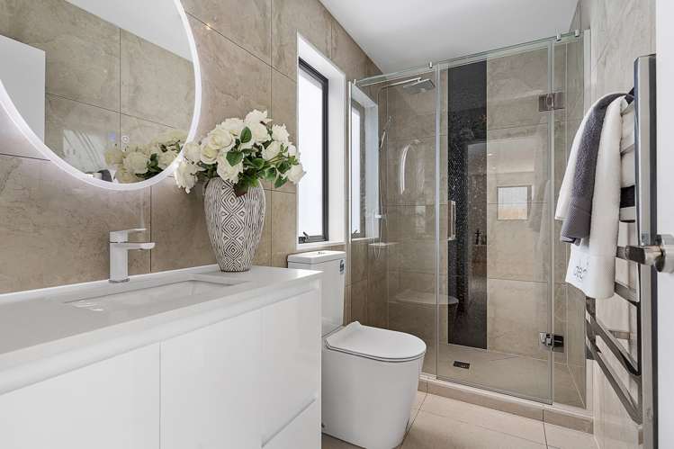 53 Bolton Street Blockhouse Bay_11