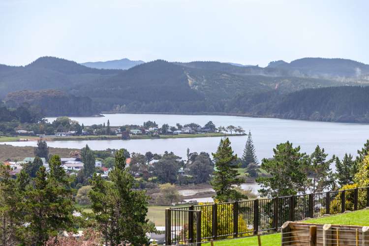 Lot 1 of Lot 16 Te Pamahue Drive Whangamata_7