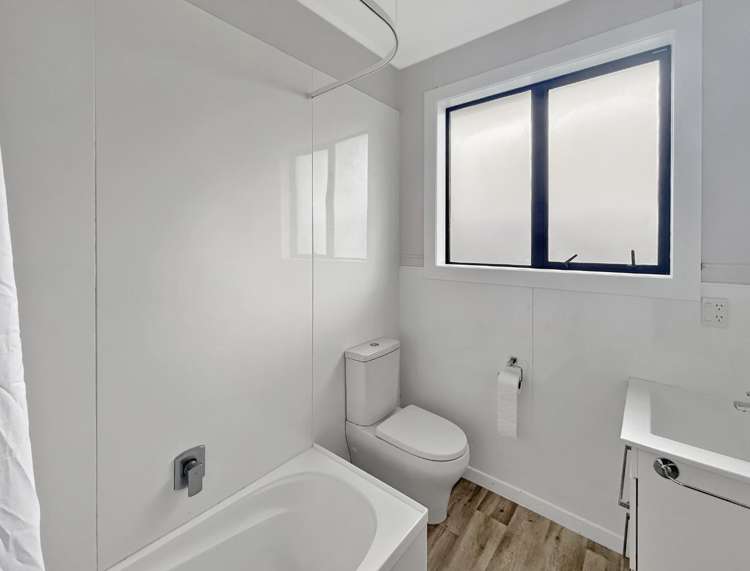 8 Fulton Street 10549_8