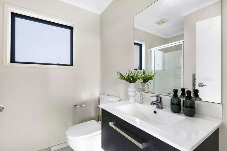 229 Hobsonville Point Road Hobsonville_12