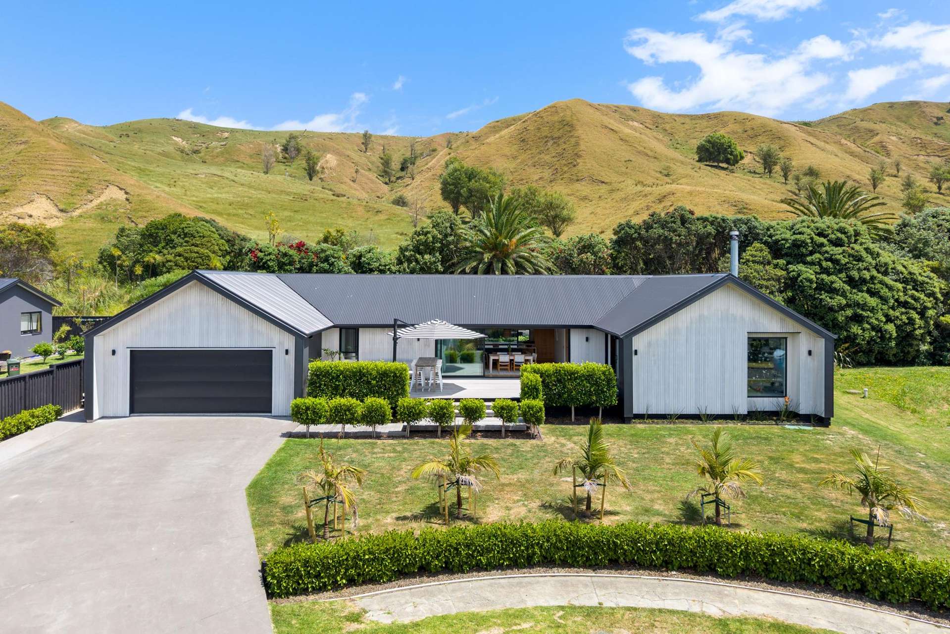 17 Sandy Cove Wainui_0