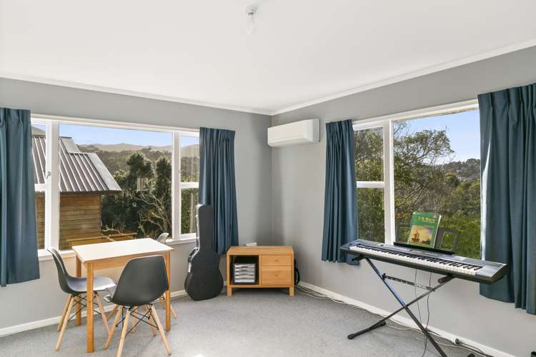 3/25 Winston Street Crofton Downs_1