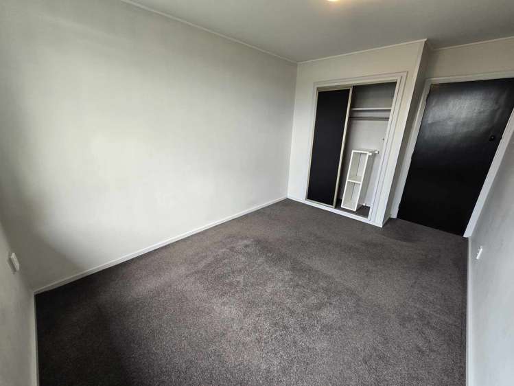 14 Joy Street Shirley_14
