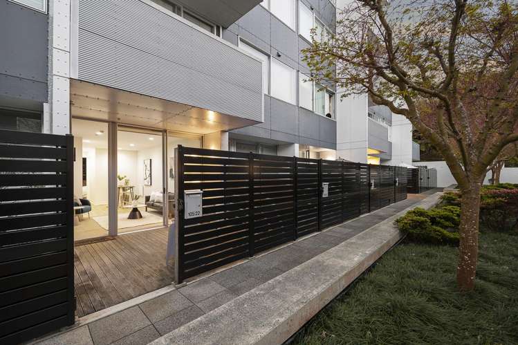 105/22 Fisher Point Drive Freemans Bay_14