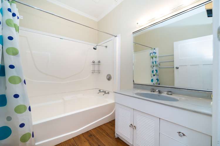 44 Chelwood Street Takaro_11