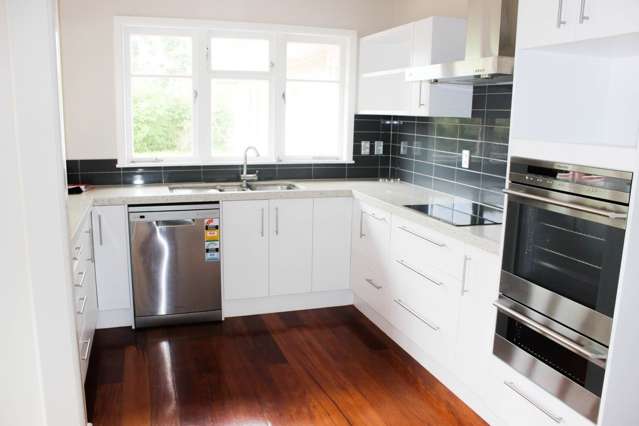 9 Winscombe Street Belmont_1