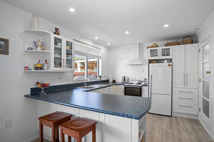 22 Berkeley Road Wainuiomata_8