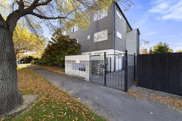 8/20 Stanmore Road Phillipstown_0