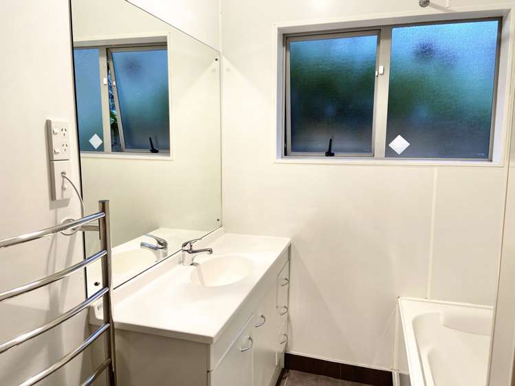 1/30 Simkin Avenue Saint Johns_8