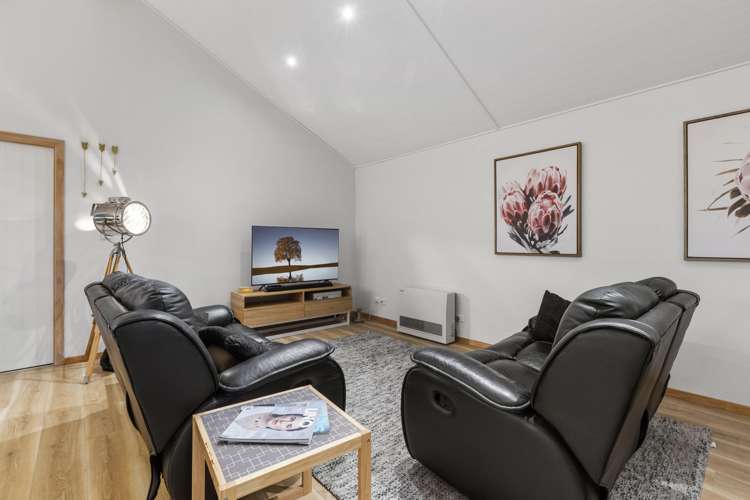 7b Lyn Grove Papamoa_7