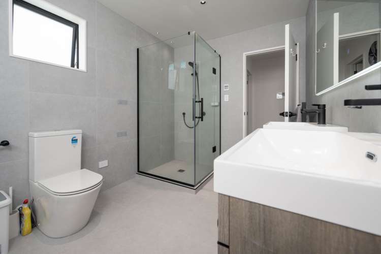 6a Raeben Avenue Hillcrest_18