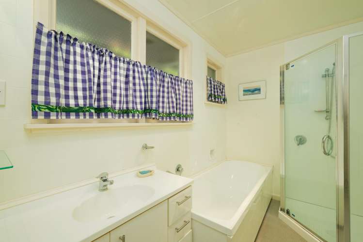 163 Beach Road Kaikoura_21