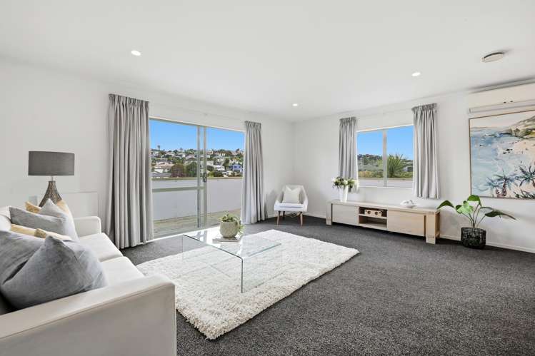 4b Knott Road Stanmore Bay_3