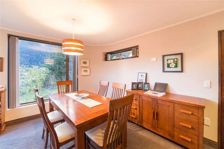 3 Kent Street Queenstown_7