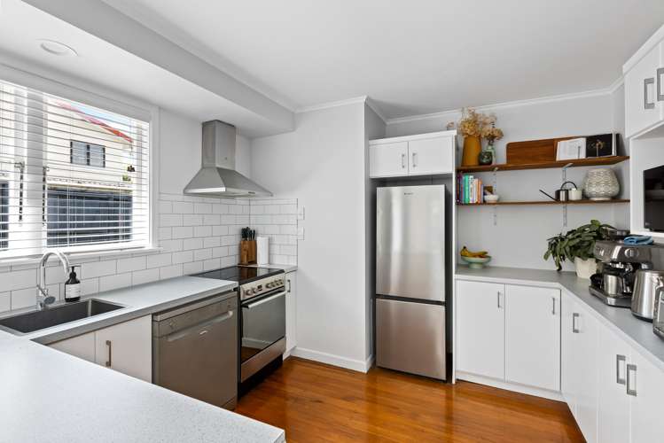 15 Gill Avenue Te Atatu Peninsula_8