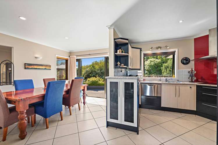 2 Iwanui Close Waitara_10