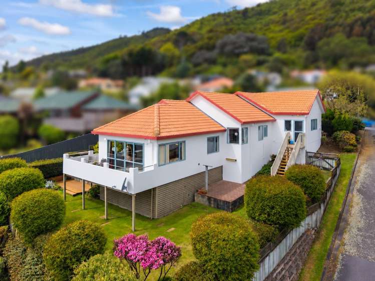 52 Kakariki Grove Waikanae_21