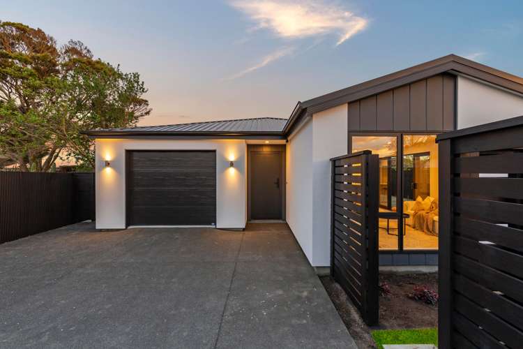 2/10 Farquhars Road Redwood_15