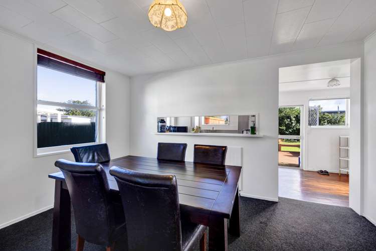 13 Collins Street Hawera_5