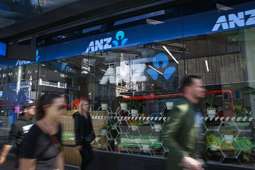 Mortgage rates: Bigger cuts to come, but experts torpedo hopes of 3% fix