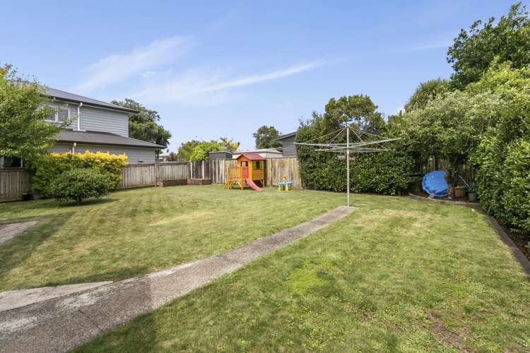 8 Sullivan Avenue Mangere Bridge_12