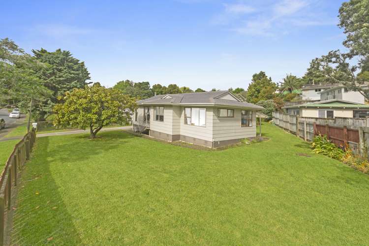 4 Capricorn Place Glen Eden_15