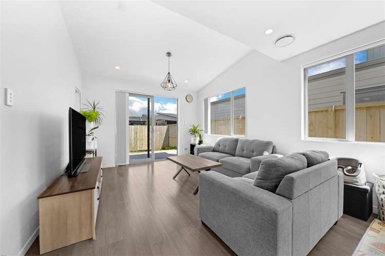 21 Fredrick Hanson Road Takanini_7
