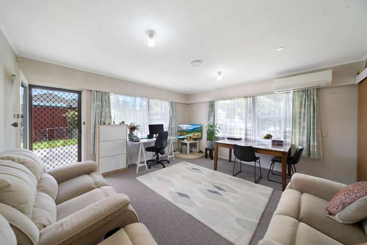 1 & 2 /79 Rimu Street New Lynn_11