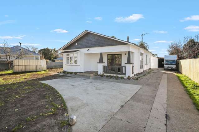 A Gem in Blenheim Central