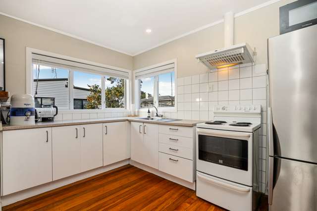 187a Edmonton Road Te Atatu South_3