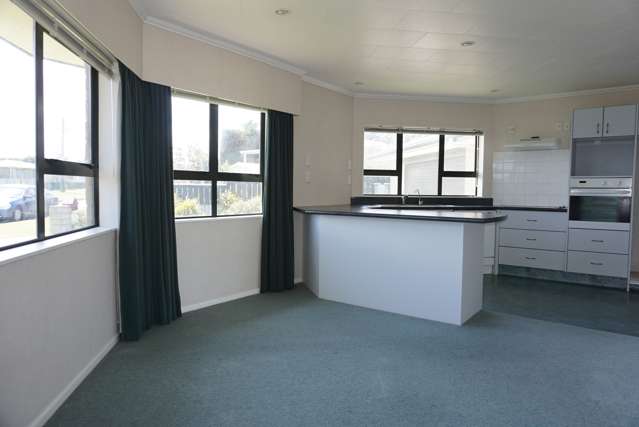 86 Thomas Place Foxton Beach_3