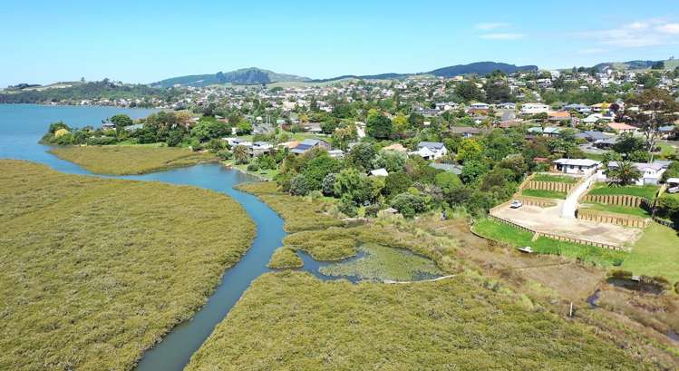 99 Welcome Bay Road Welcome Bay_8