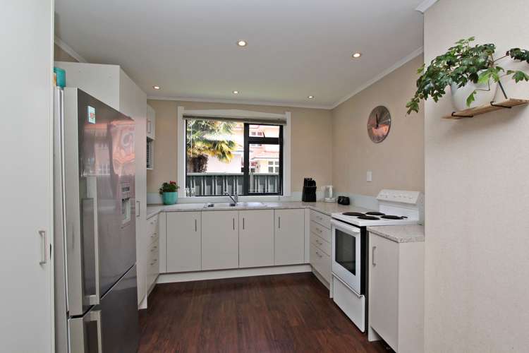 2 Peddie Street Taradale_5