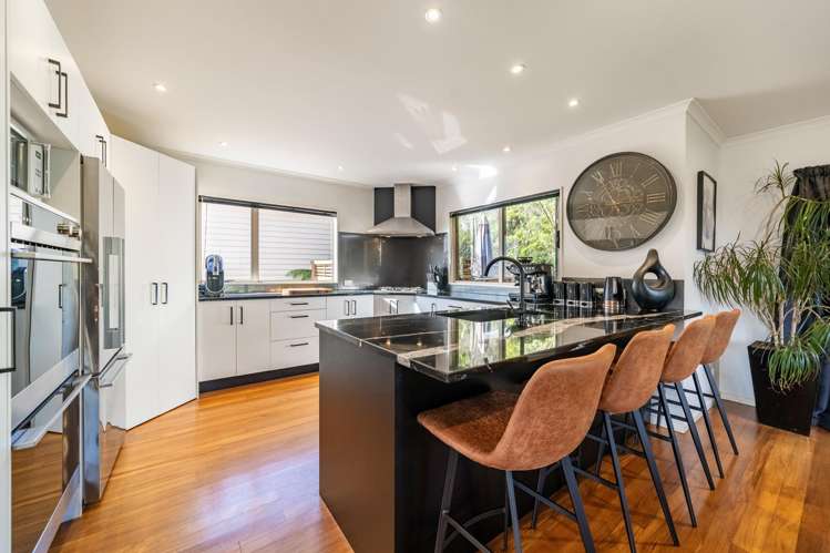 9A McCarthy Grove Clouston Park_10