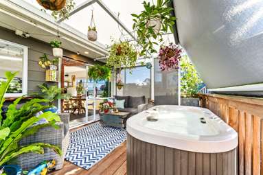 25a Davies Road_3