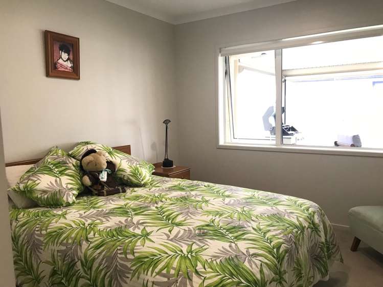 6 Kowi Lakes Drive One Tree Point_9