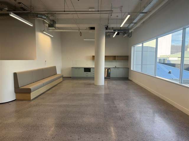 187 Broadway Newmarket_1