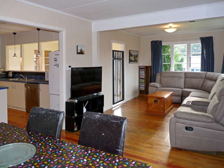 209 Whitby Road Wakefield_2