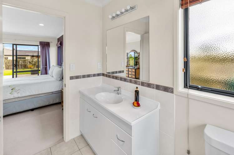 13 Hulme Place Owhata_9