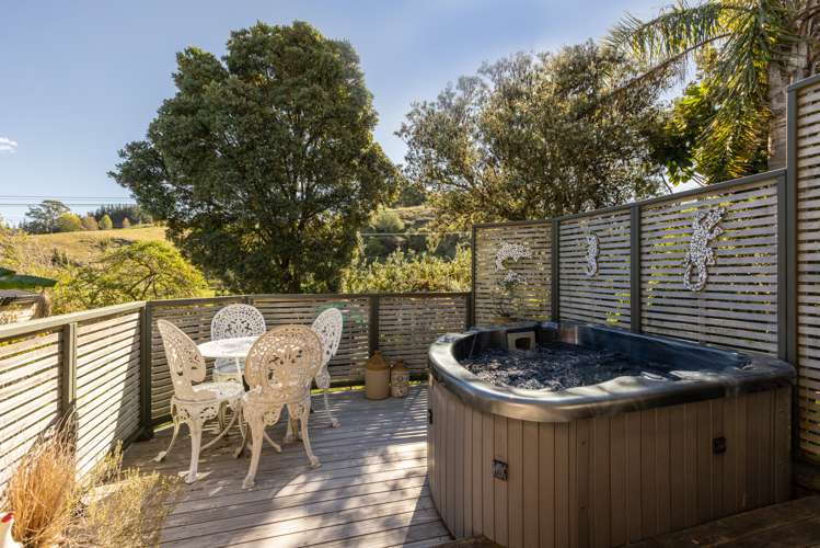 284 Whirinaki Road Eskdale_11