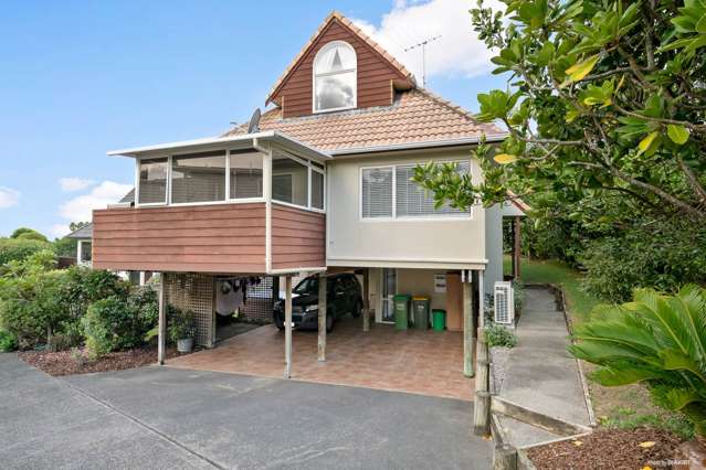 2/96 William Bayes Place Red Beach_3