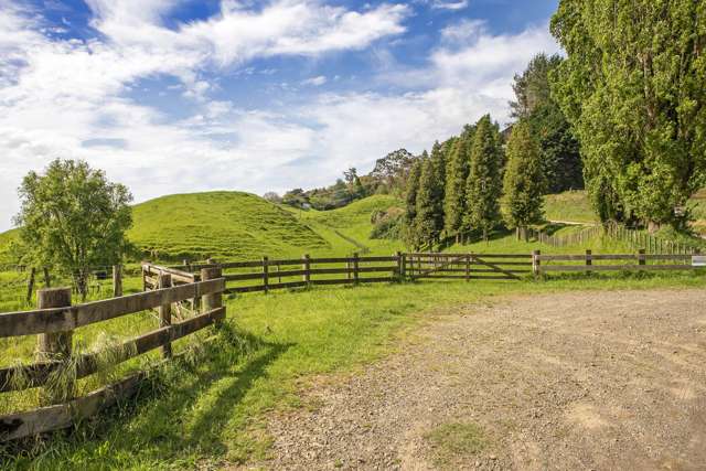 871A Wainui Road Wainui_1