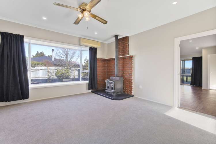 5 Main North Road Woodend_7