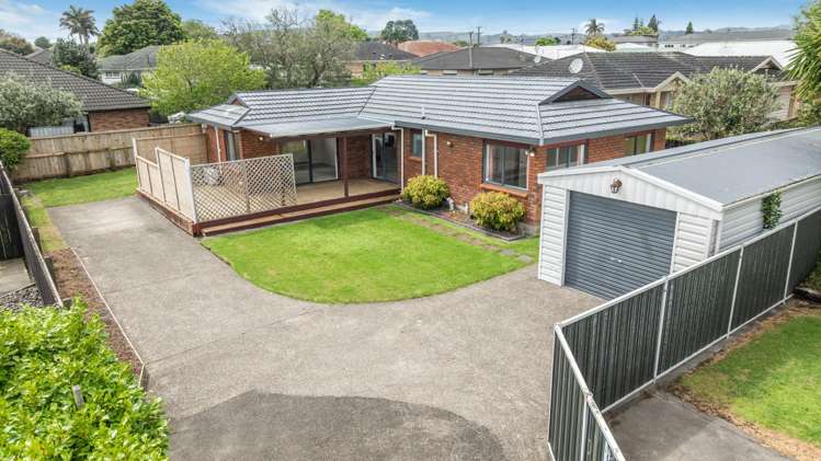 2/49 Shirley Avenue Papakura_14